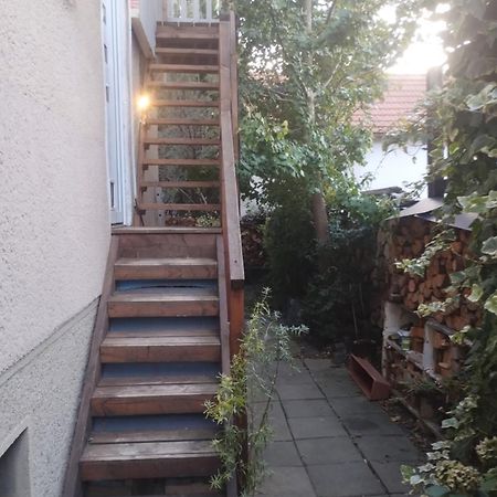Attic Apartment Catnip Pressburg Exterior foto